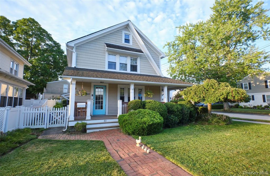 80 Oak Street, Lynbrook