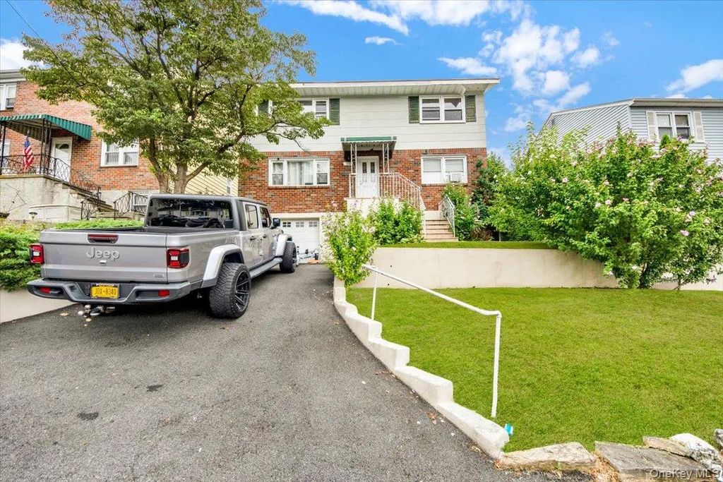 162 Bennett Avenue, Yonkers