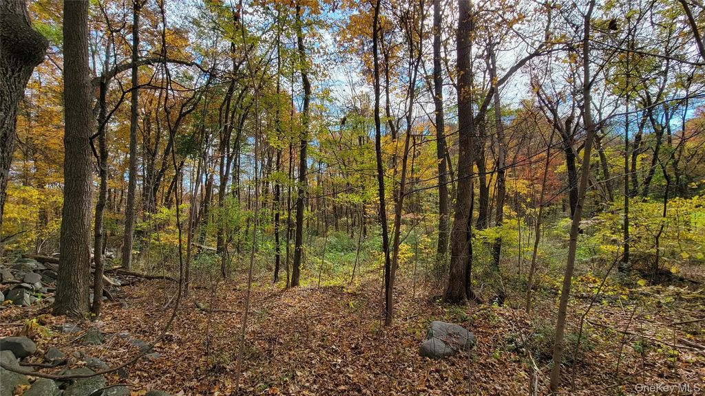 15 Rose Estates, Walden