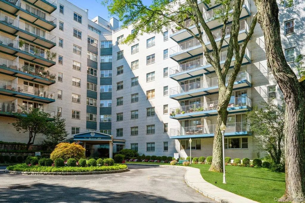 499 N Broadway # 2b, White Plains