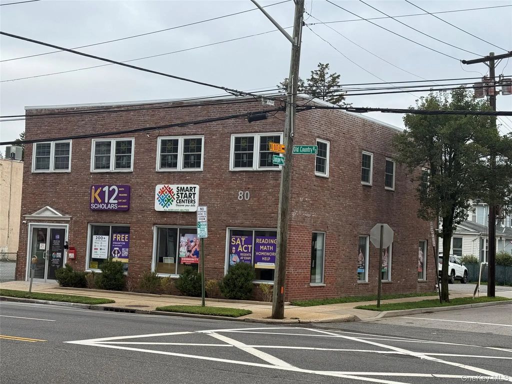80 E Old Country Road 2 Nd Floor, Mineola