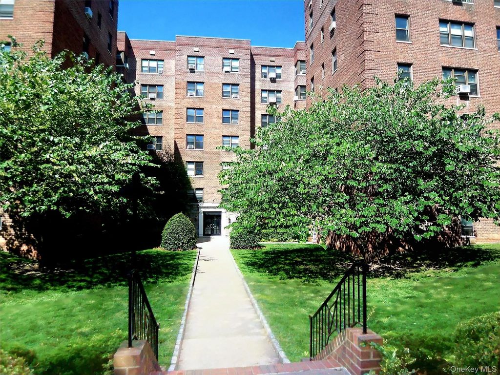 485 E Lincoln Avenue # 105, Mount Vernon