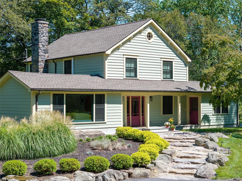 1355 Journeys End Road, Croton-on-Hudson