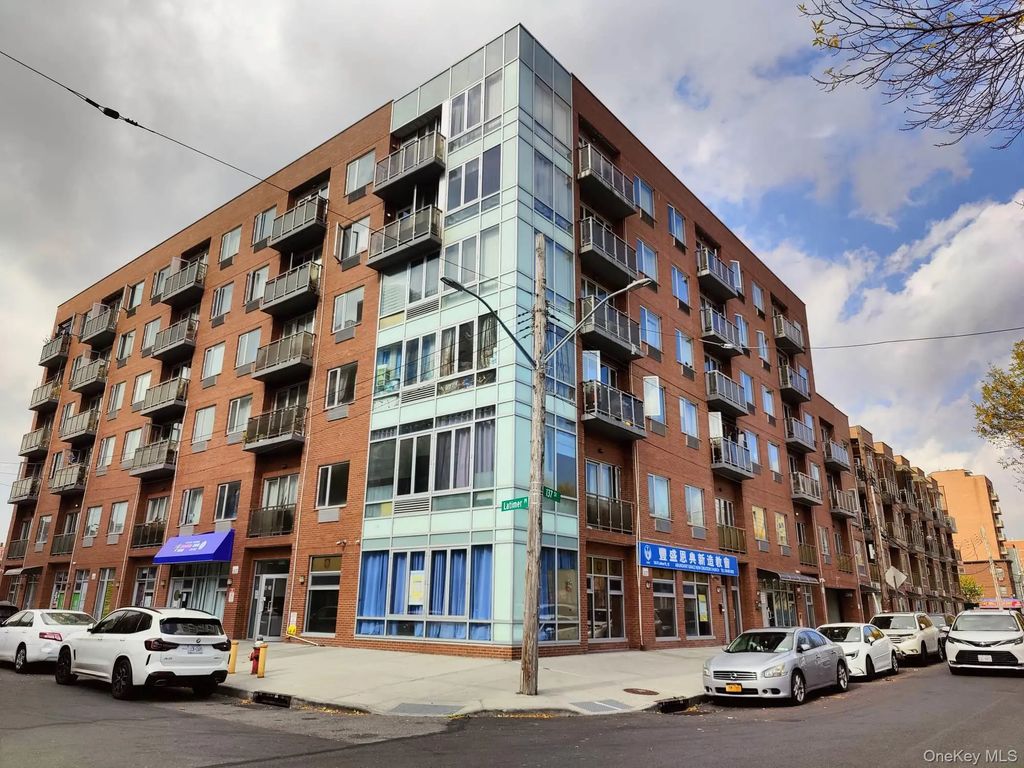 13621 Latimer Place # 3k, Flushing