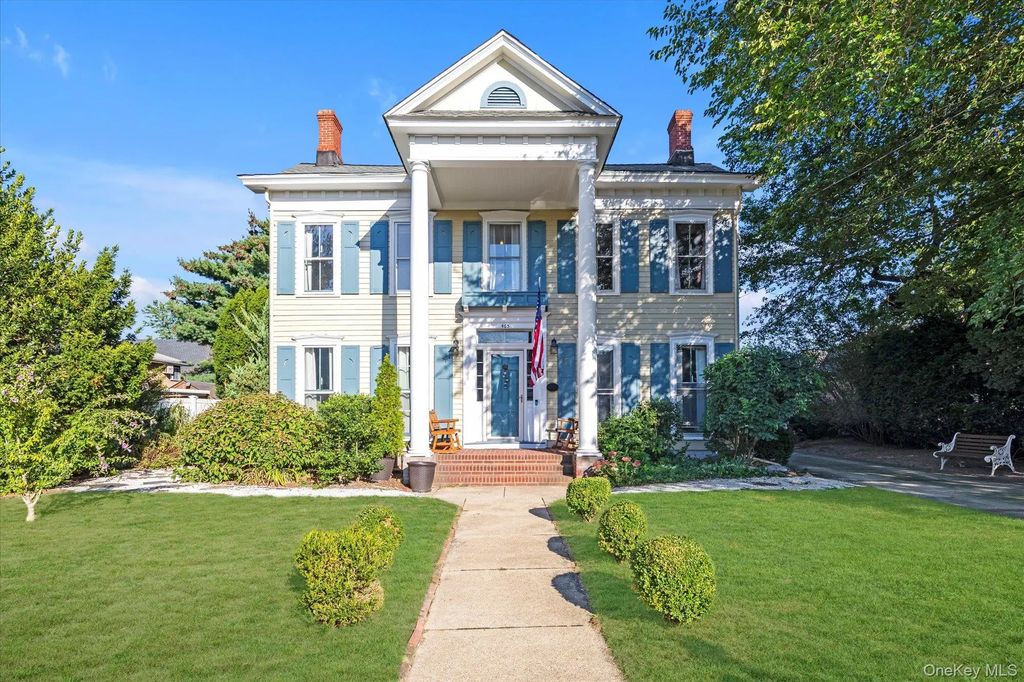 463 Ocean Avenue, Lynbrook