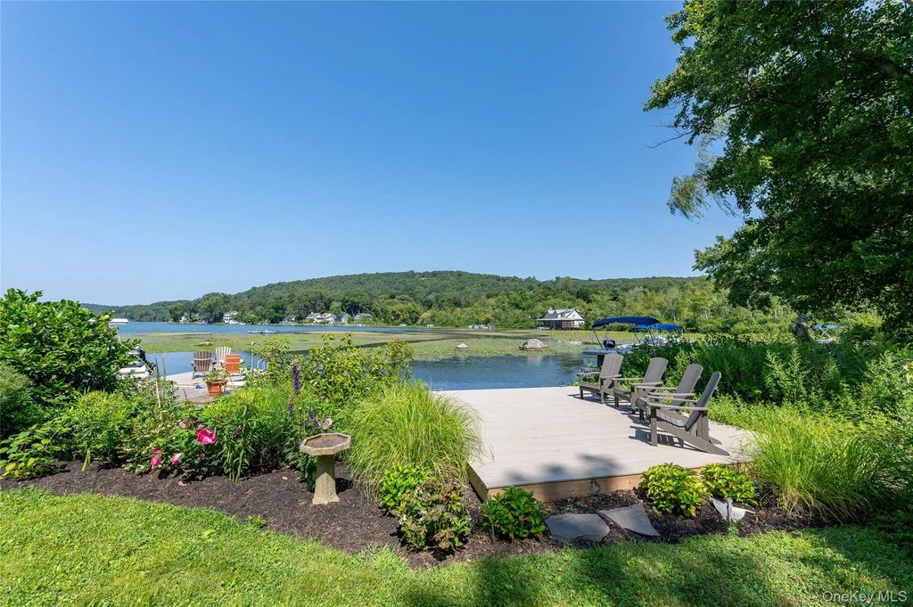 9 S Shore Drive, South Salem
