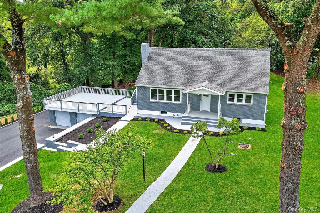 89 Jack Road, Cortlandt Manor