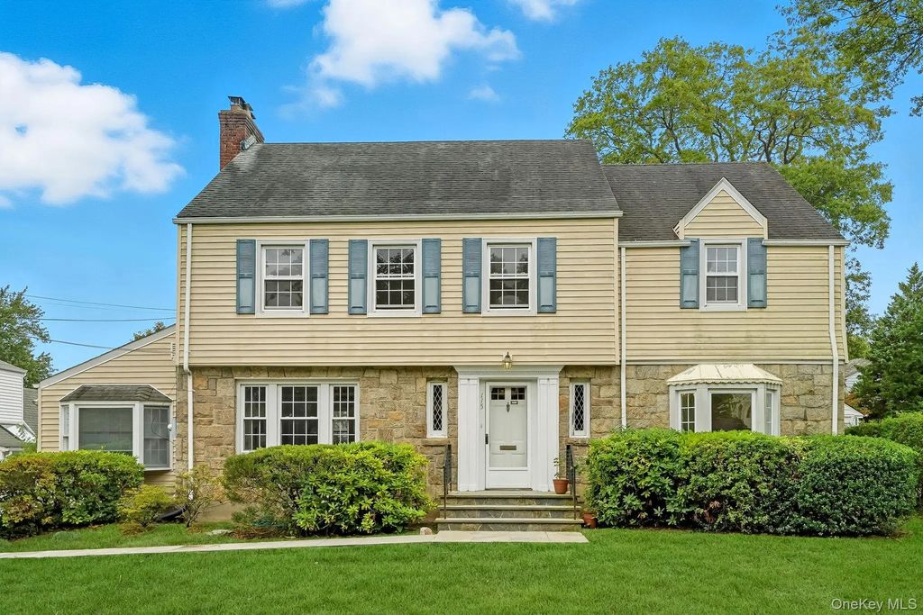 115 Hartsdale Avenue, White Plains