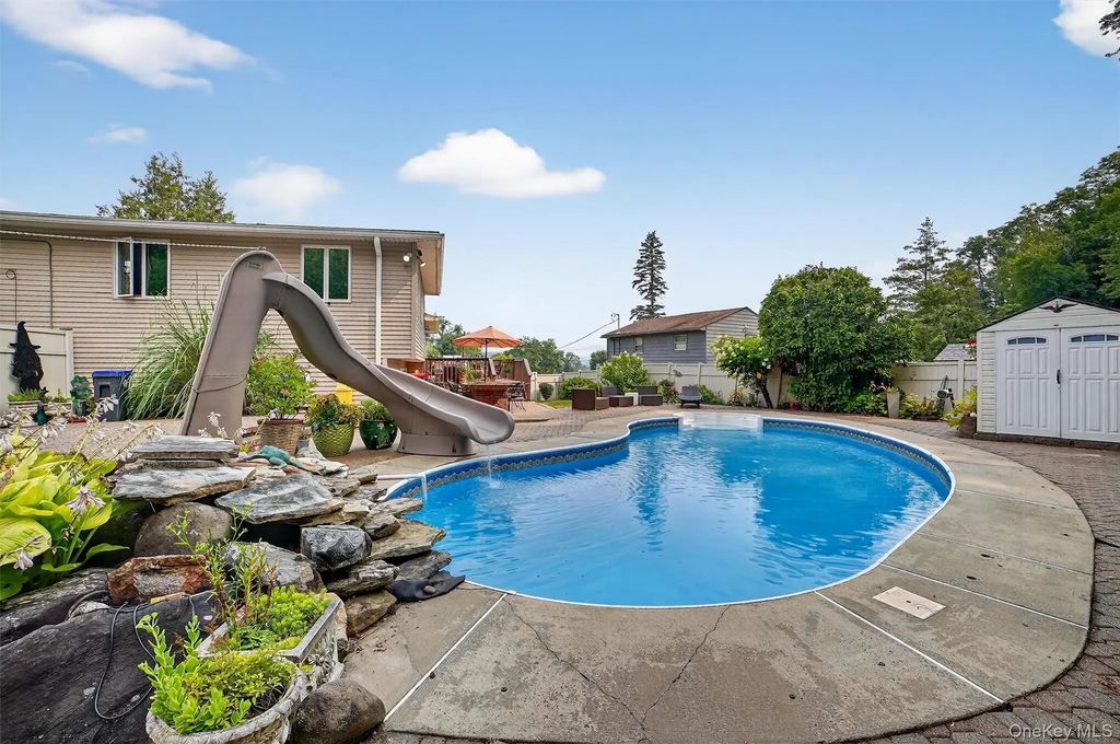 1 Overhill Road, Elmsford
