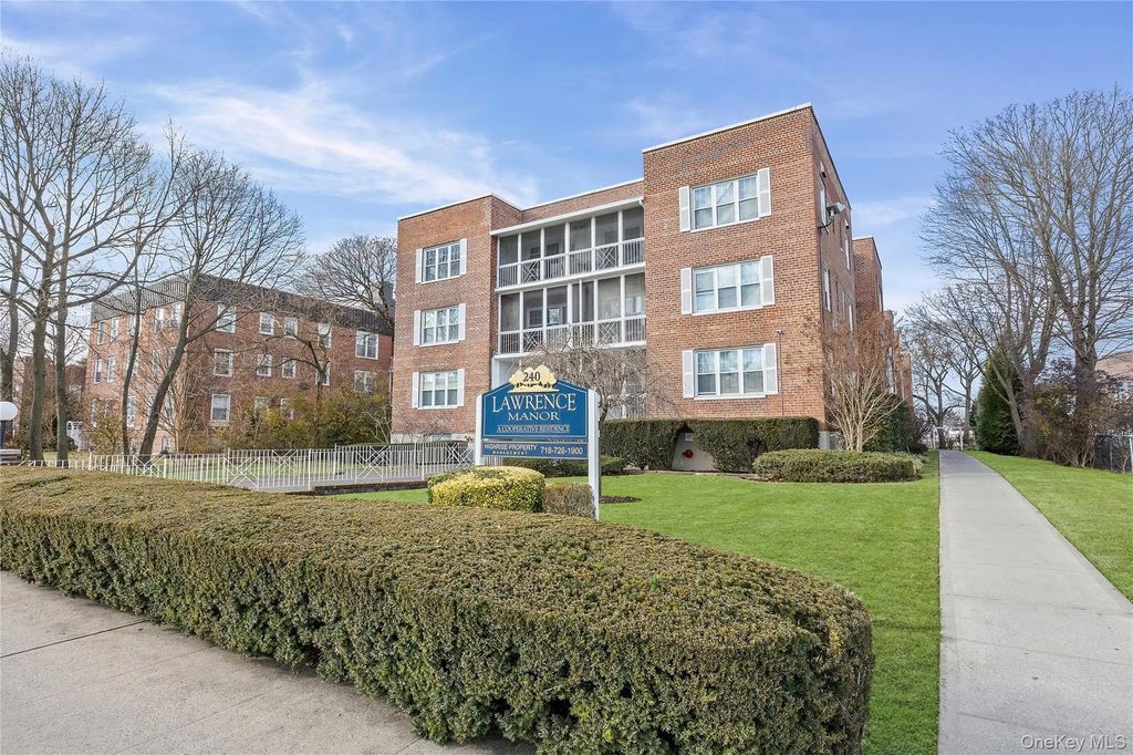 240 Central Avenue # 2f, Lawrence