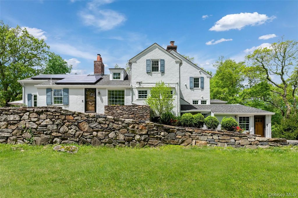 58 Spring Lane, Chappaqua