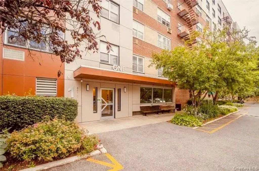 1 Balint Drive # 366, Yonkers