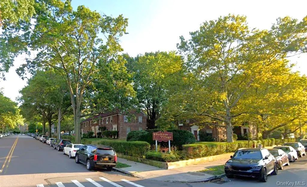 14764 Village Road # 90b, Kew Garden Hills