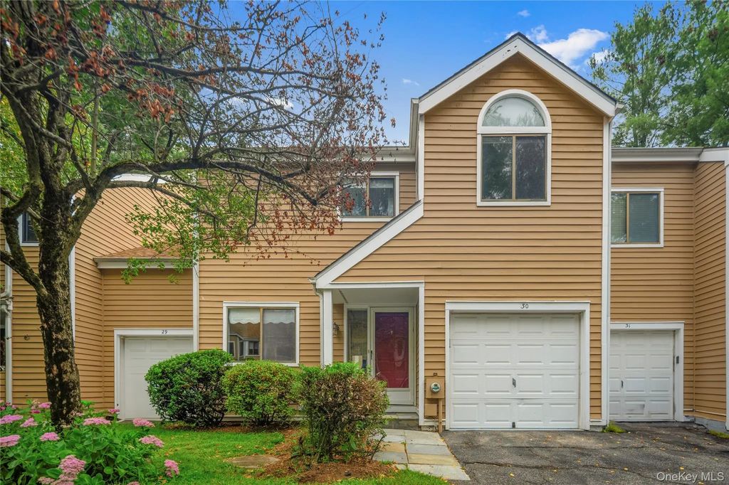 30 Rambling Brook Road, Chappaqua