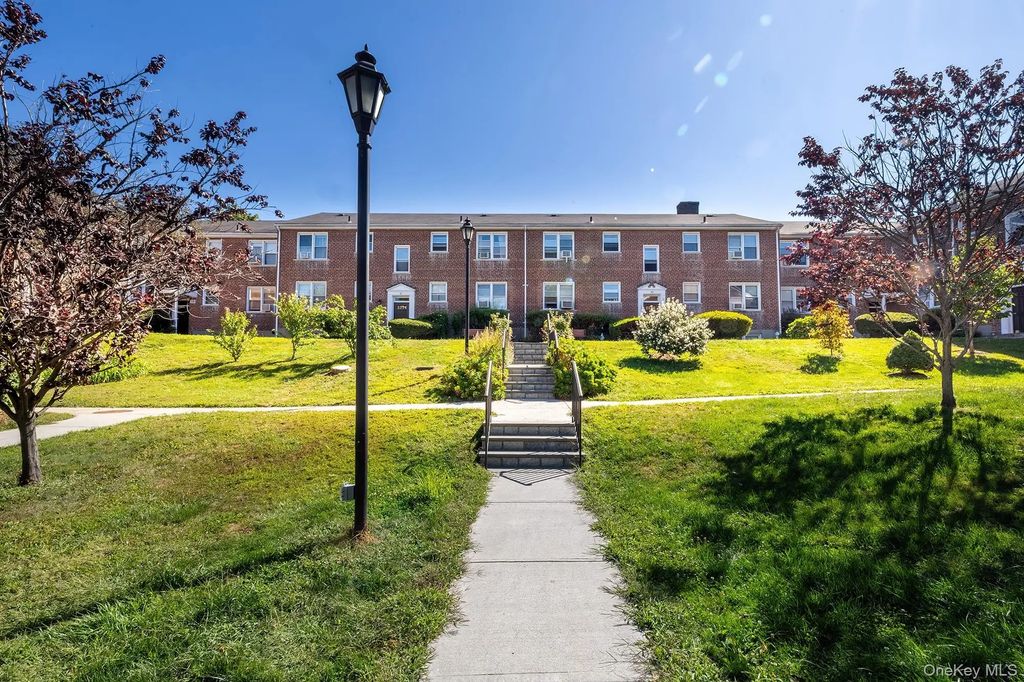 260 Church # 3e3, White Plains