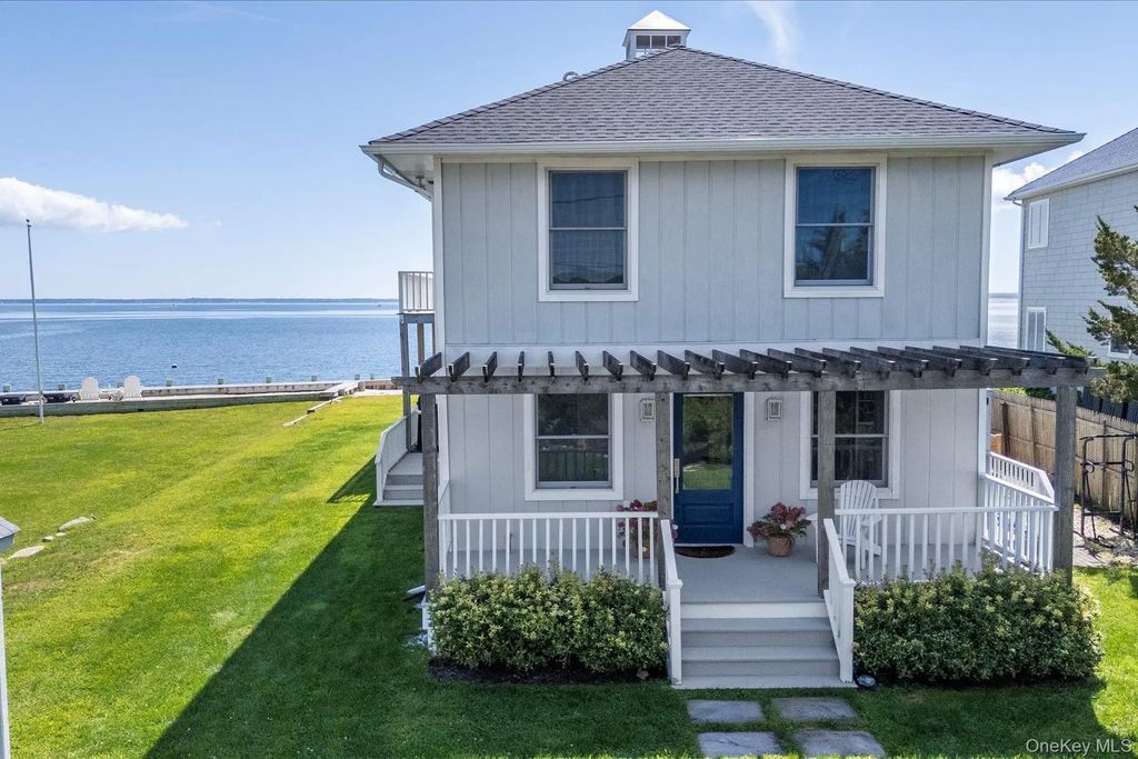 4415 Camp Mineola Road, Mattituck