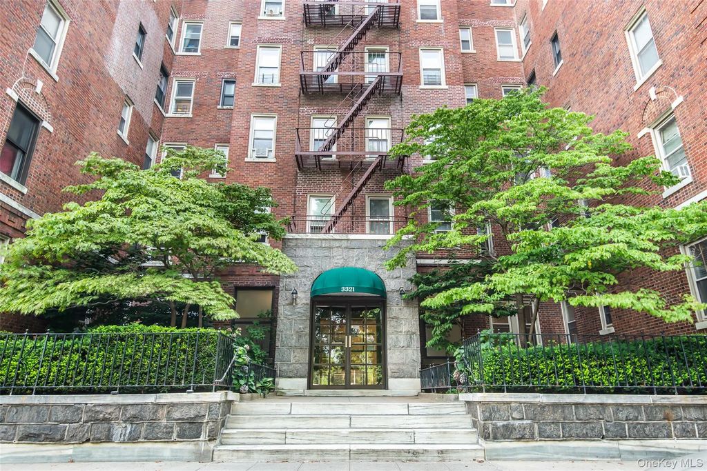 3321 Bruckner Boulevard # 4a, Bronx