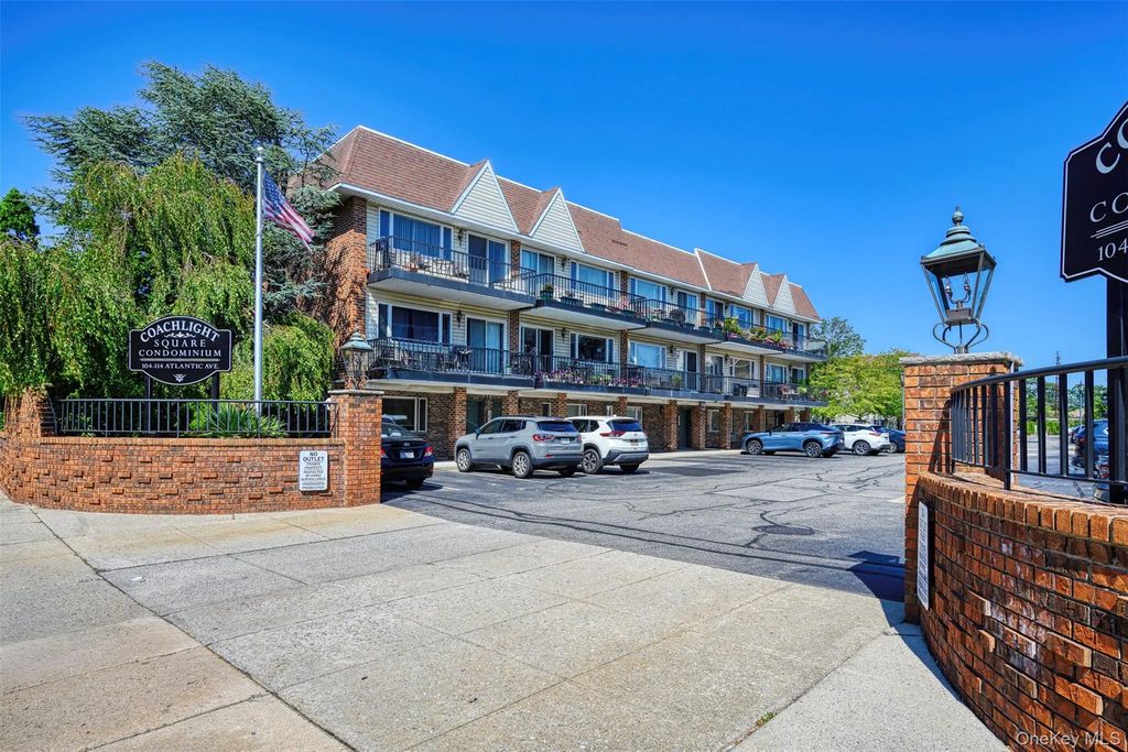 114 Atlantic Avenue 89, Lynbrook
