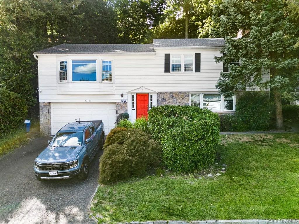 65 Brookdale Drive, Yonkers