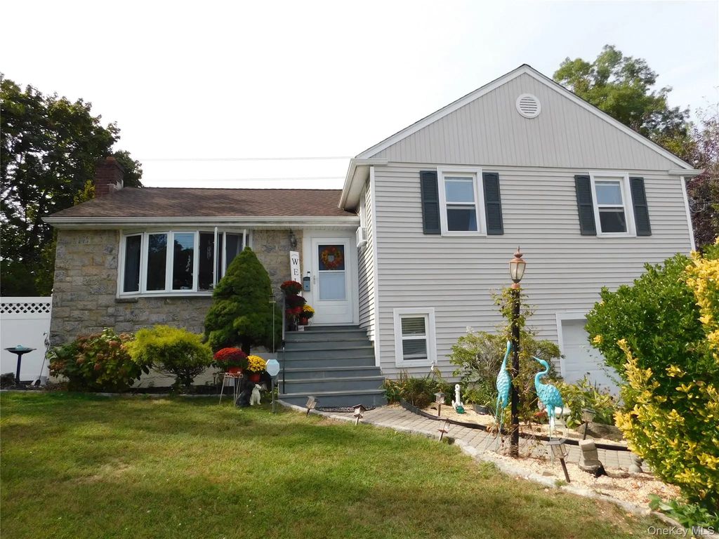 61 Newport Road, Yonkers