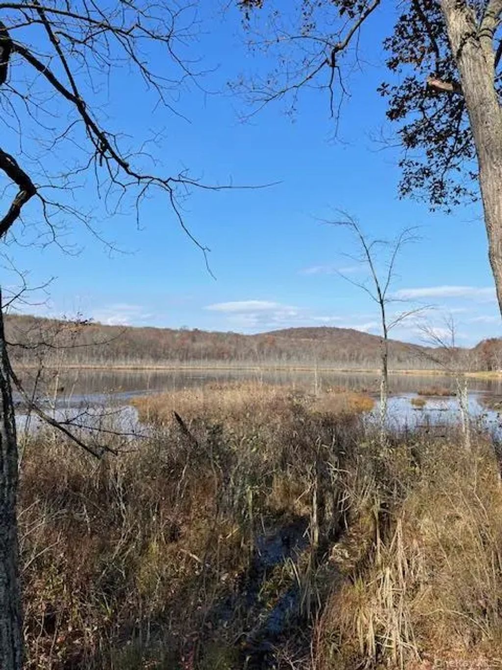 Lily Lake Road, Highland