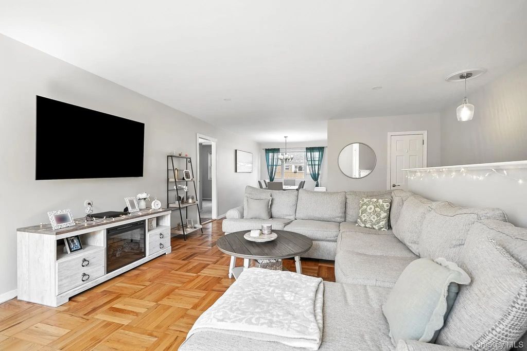 11 Westview Avenue # 7-2, White Plains