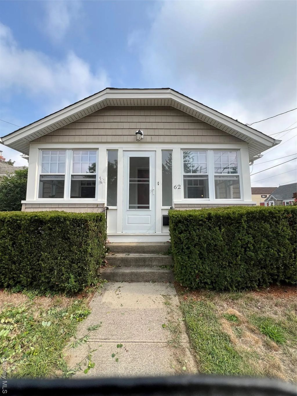 62 Scarcliffe Drive, Malverne