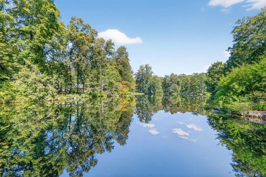 65 Furnace Brook Drive, Cortlandt Manor