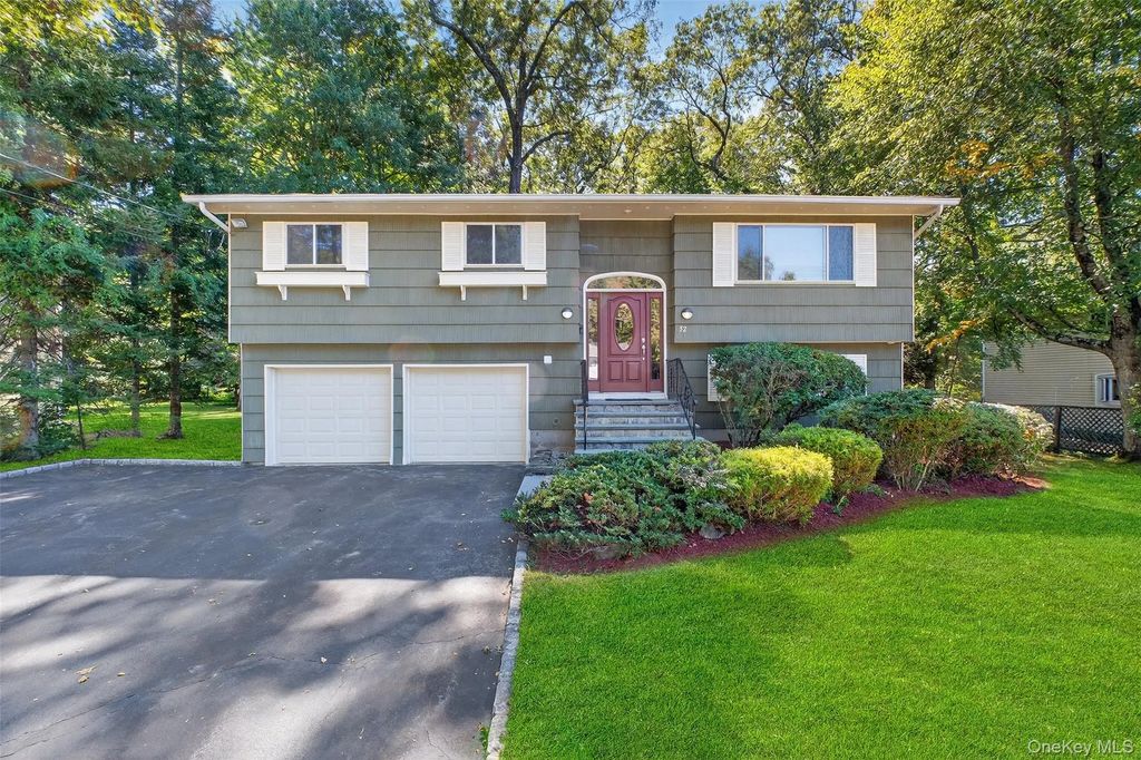 52 Winthrop Drive, Cortlandt Manor