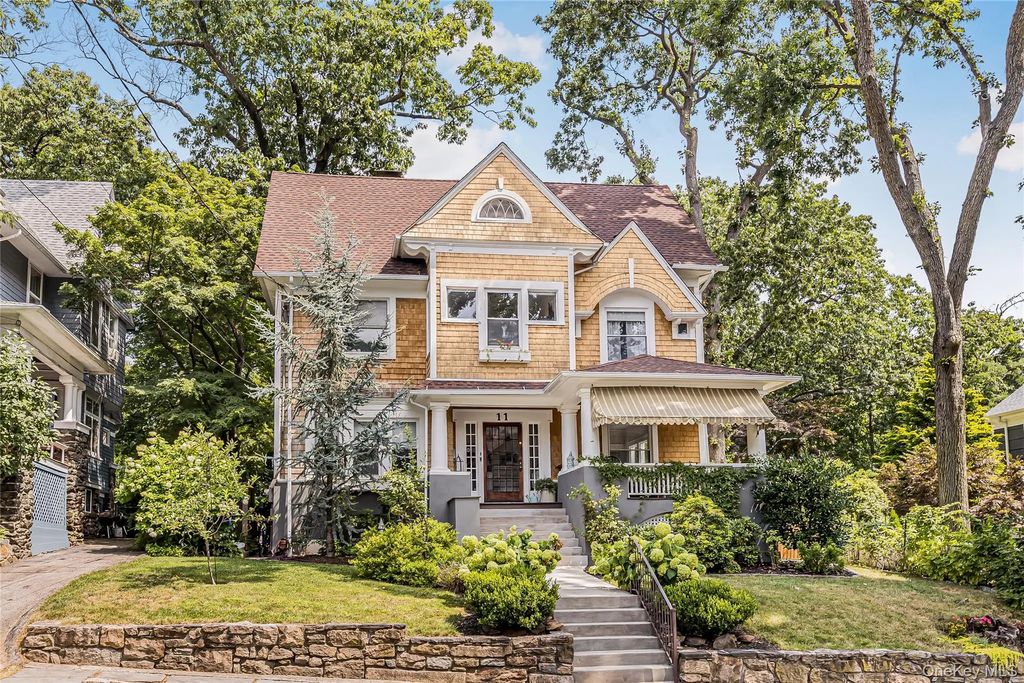 11 Park Hill Place, Yonkers