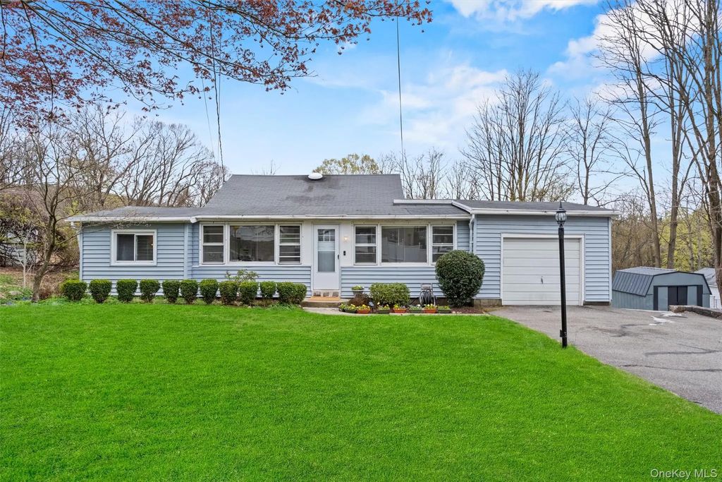 270 Locust Avenue, Cortlandt Manor