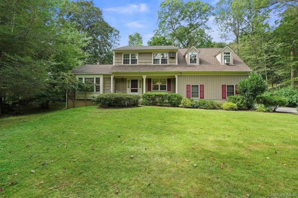 41 Valley Lane, Chappaqua
