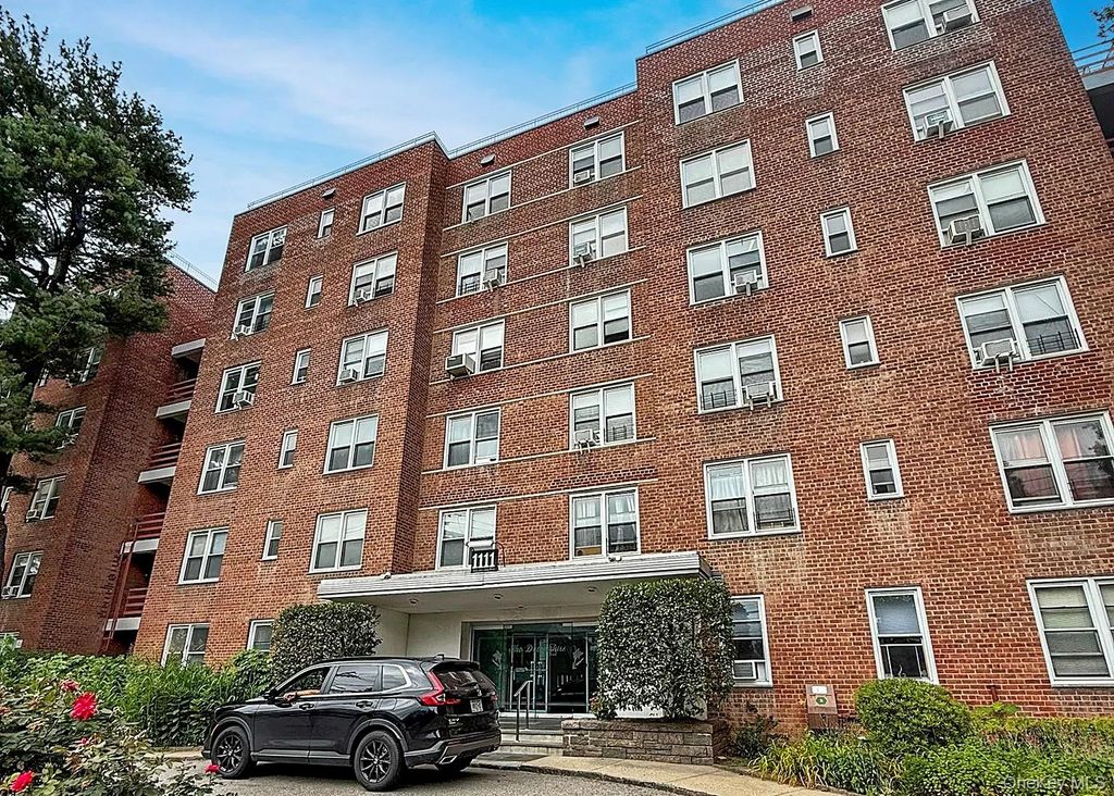 1111 Midland Avenue # 5j, Bronxville
