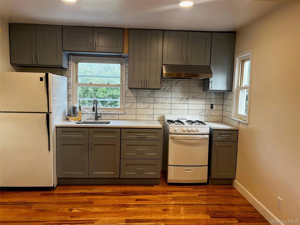 307 Emerson Place, Valley Stream