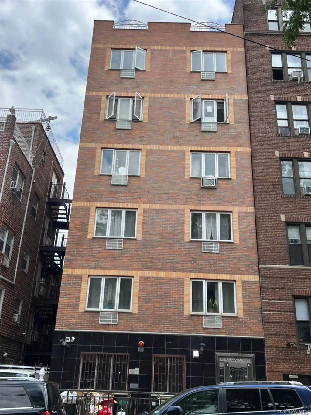 43-07 48th Street # 5b, Sunnyside
