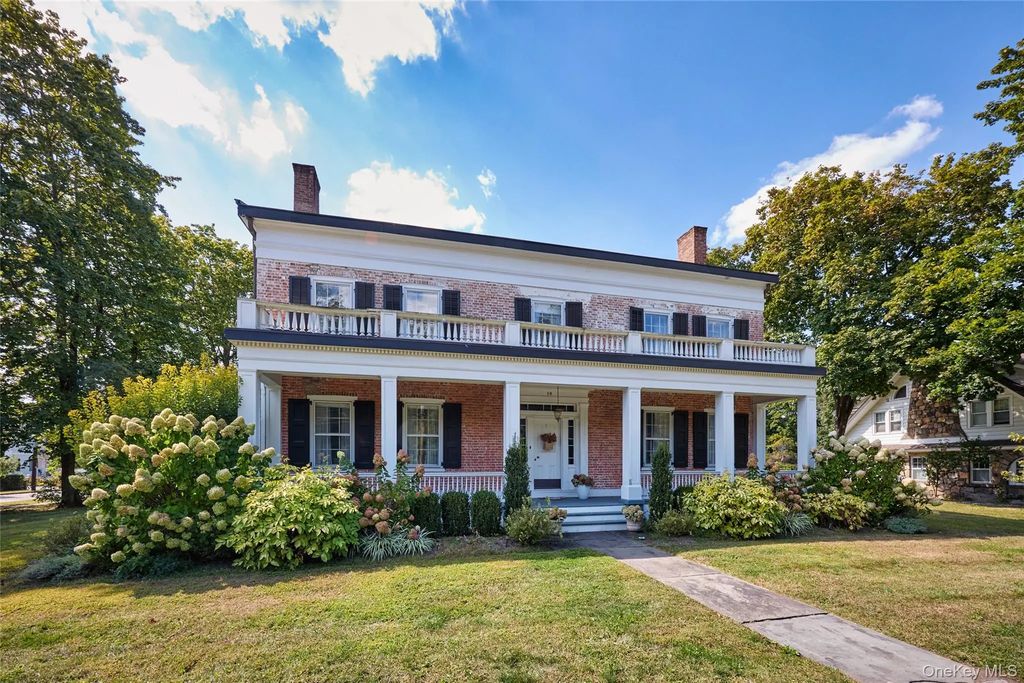 19 Orange Turnpike, Sloatsburg