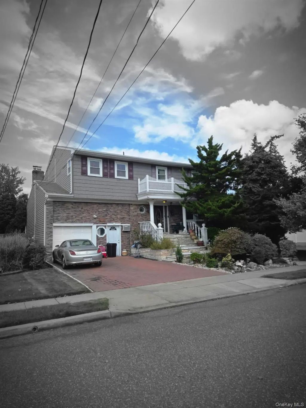 542 Hemlock Drive, Cedarhurst