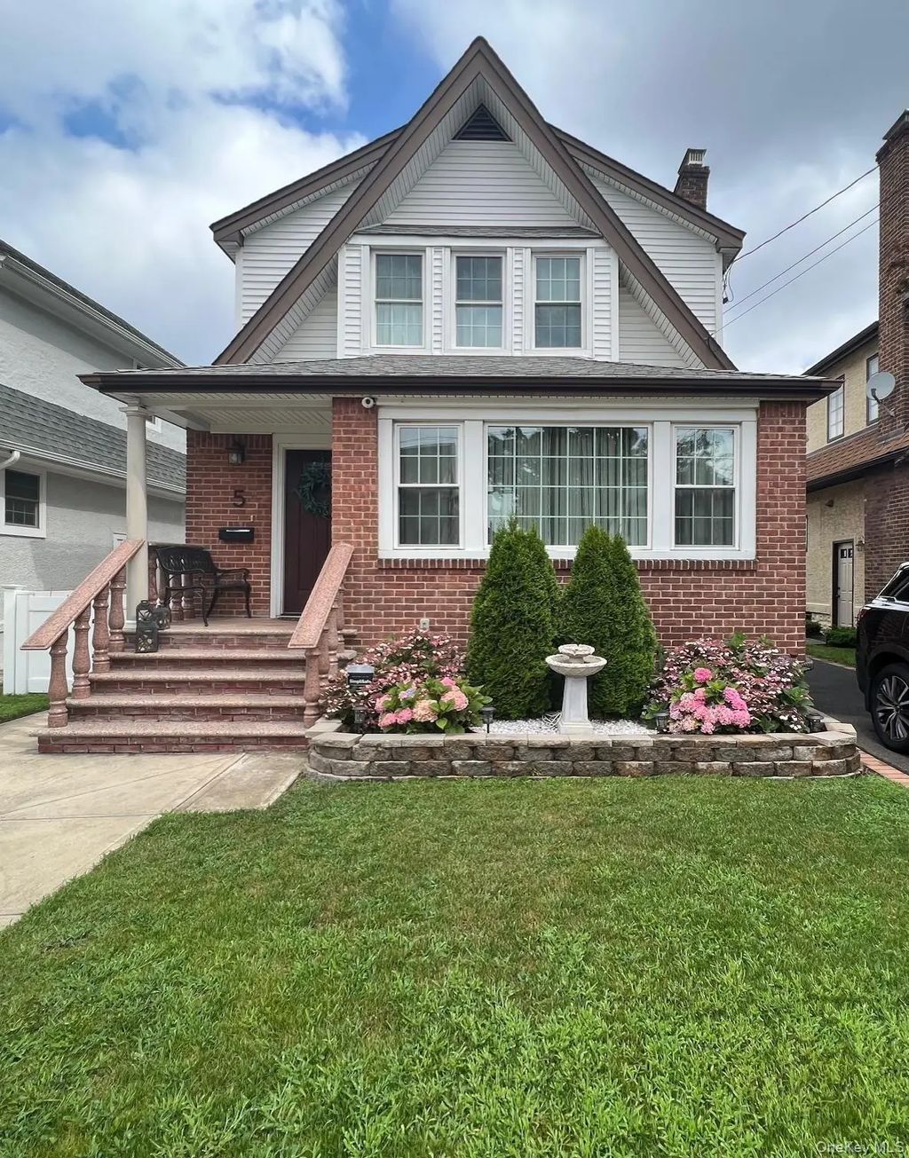 5 Lawrence Avenue, Lynbrook