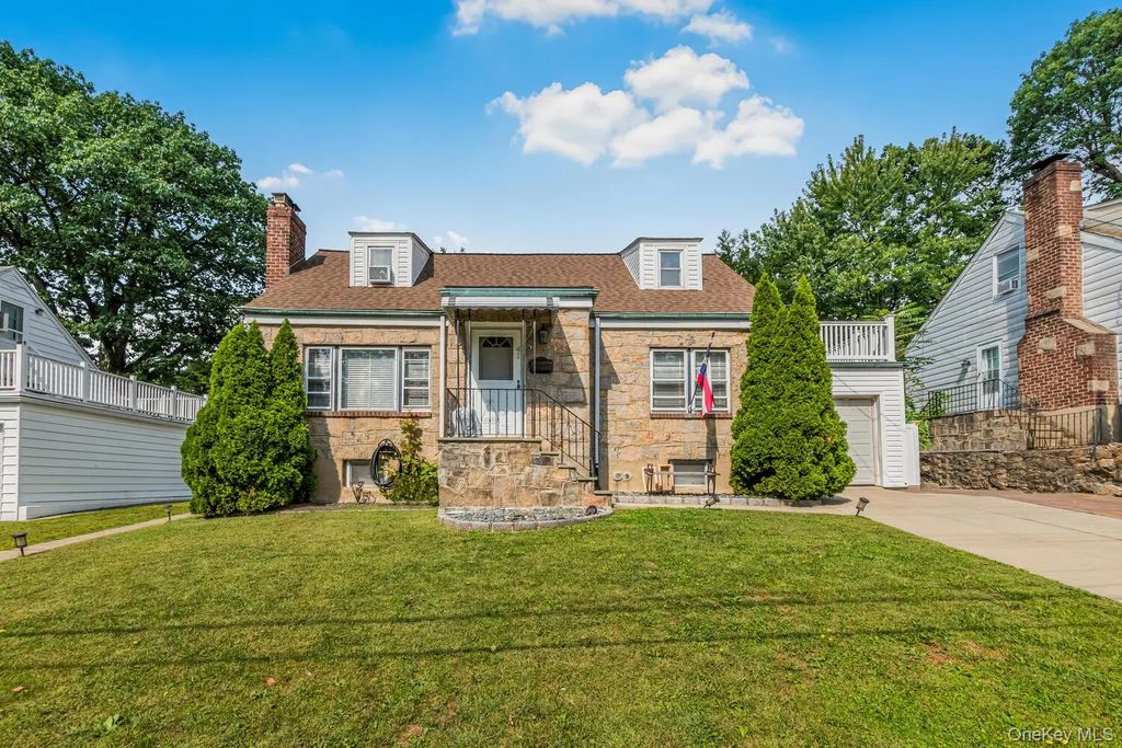 41 Maple Place, Yonkers