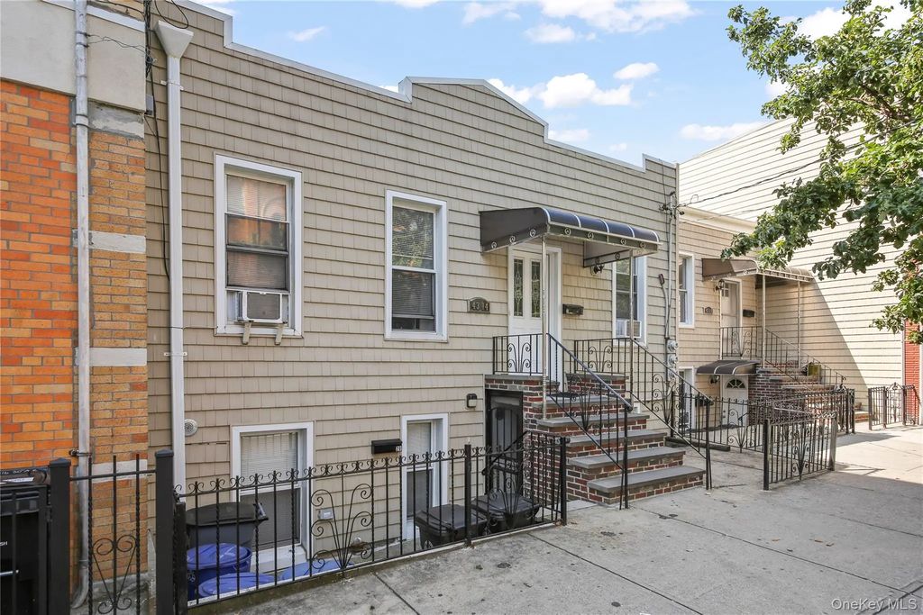 43-14 30th Avenue, Astoria