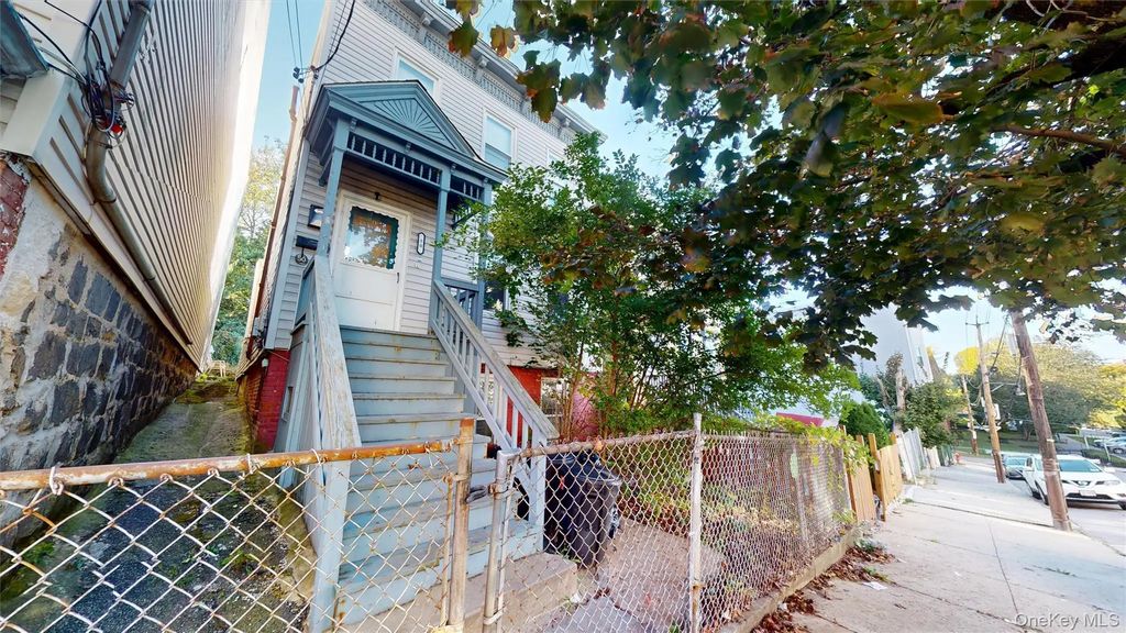 50 Croton Terrace, Yonkers