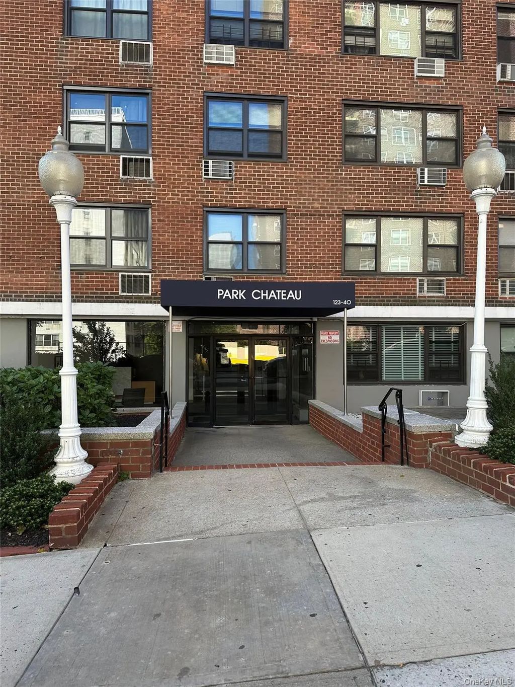 123-40 83rd Avenue # 2c, Kew Gardens