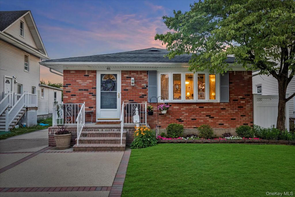 46 Forest Avenue, Valley Stream
