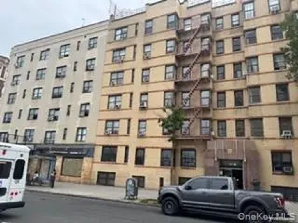 860 Grand Concourse # 4i, Bronx