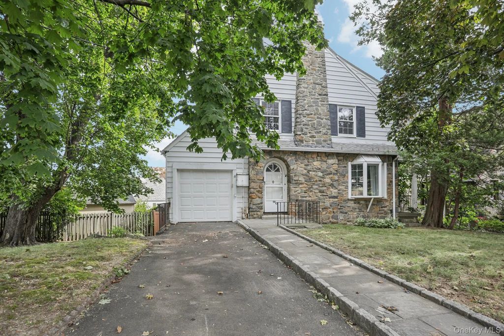 50 Emmett Place, Yonkers