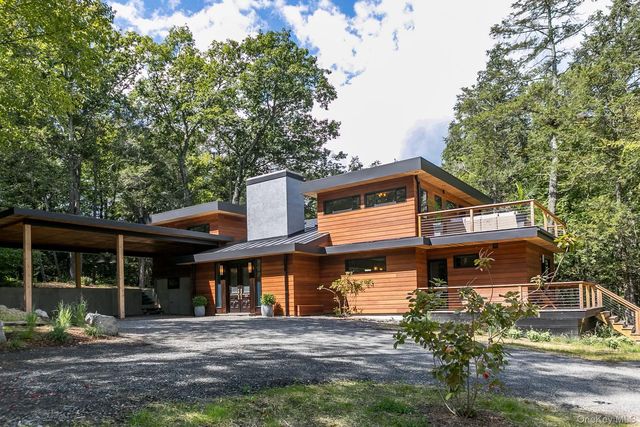 35 Fern Hollow Road, Stone Ridge