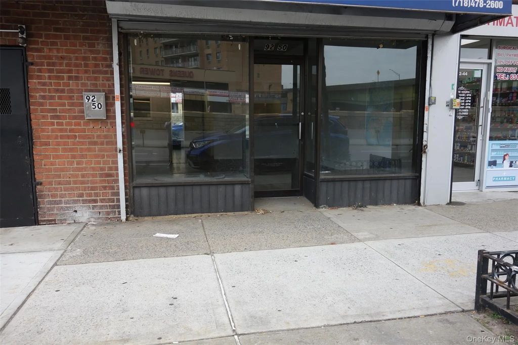 9250 Queens Boulevard # Str6, Rego Park