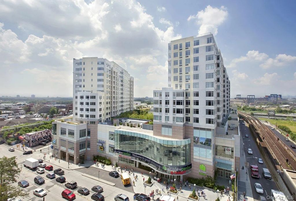 4028 College Point Boulevard # Ph102, Flushing