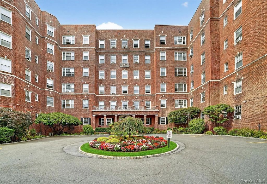 50 N Broadway # 5c, White Plains