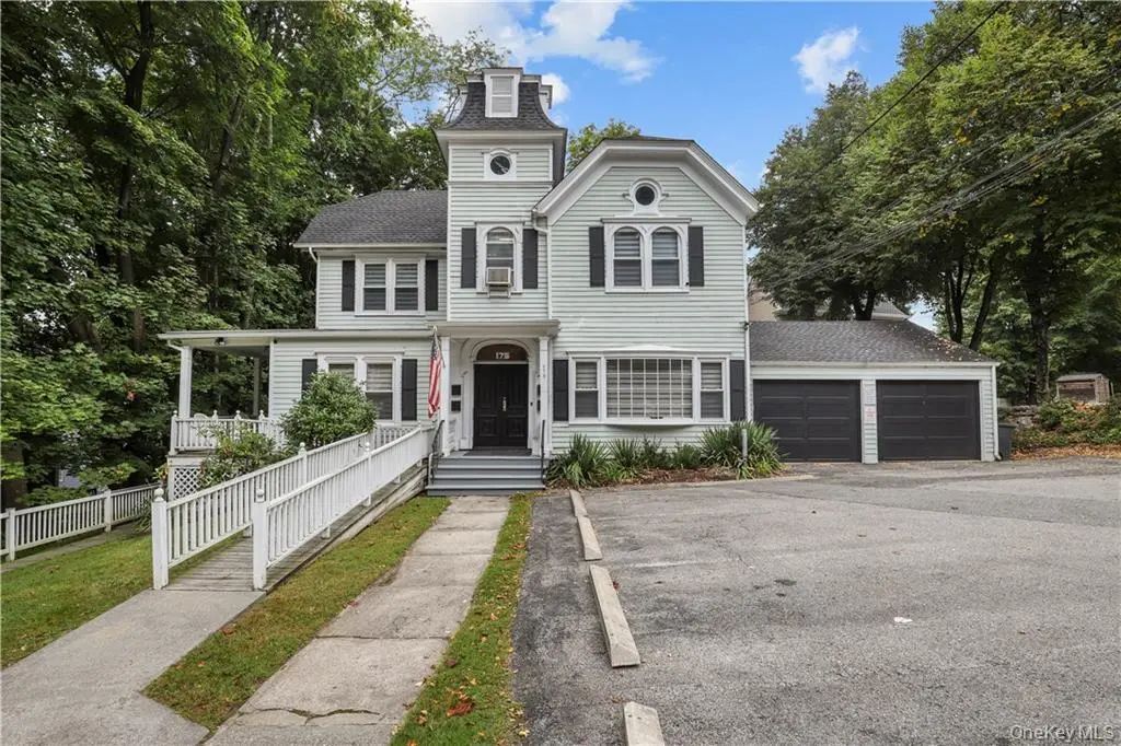 175 King Street, Chappaqua